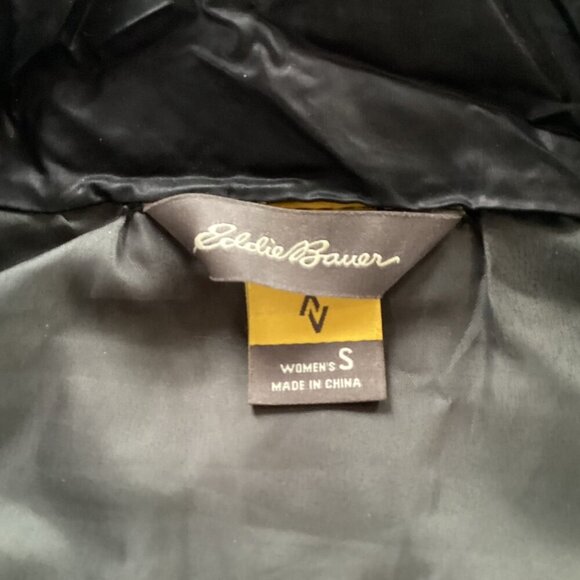 Eddie Bauer Travex EB700 Puffer Down Vest Women's Small Black Full Zip Packable - Picture 3 of 12